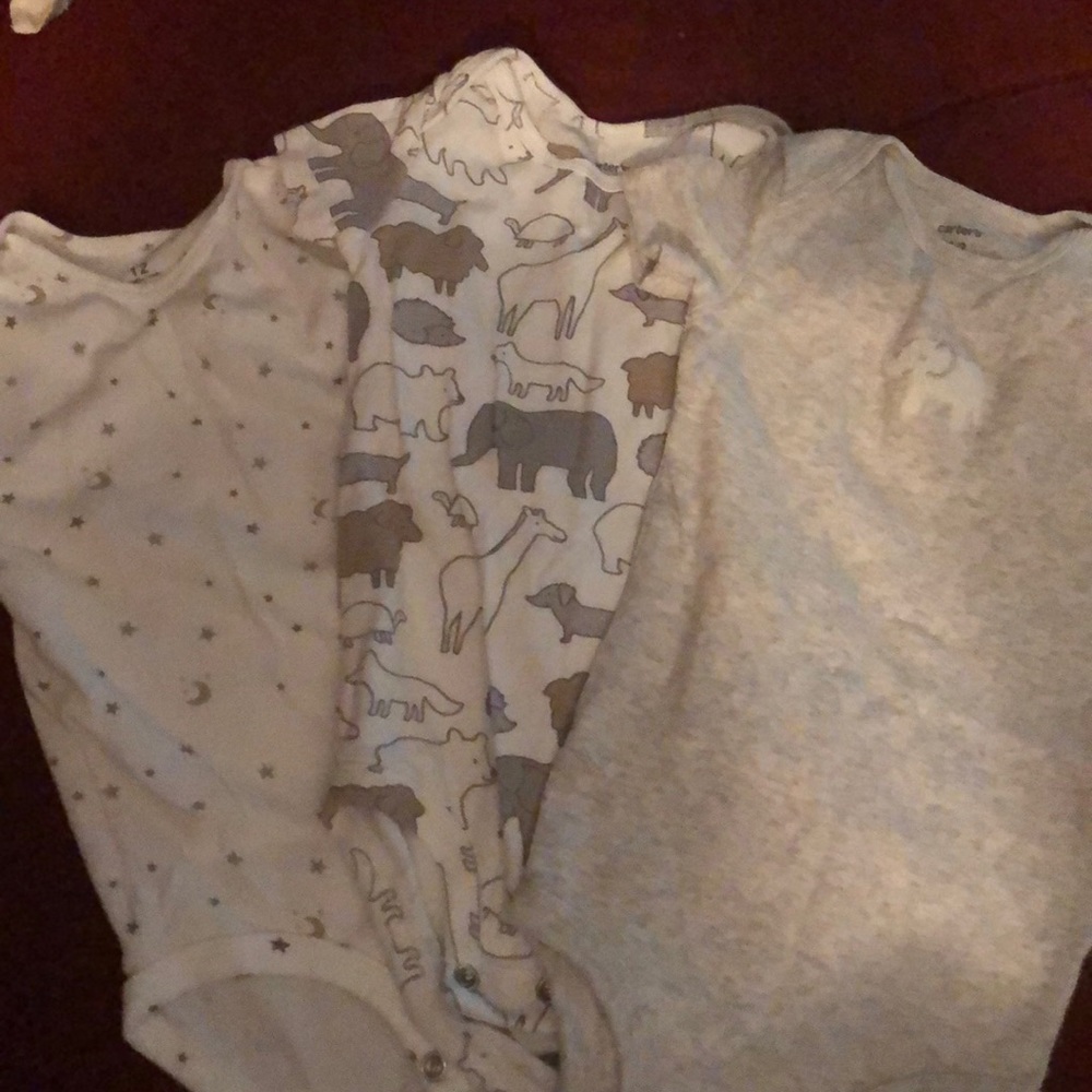 Carter onesie set. 13 months